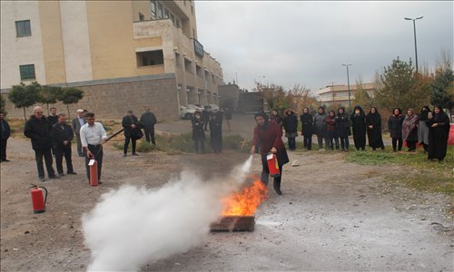 آموزش آتش نشانی